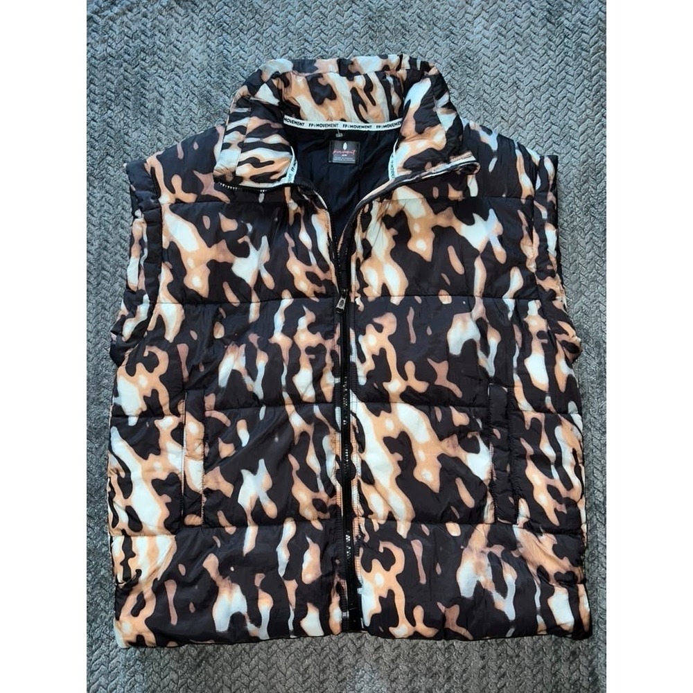 Fp‎ Movement Women's Multicolored Puffer Vest Tortoise Shell Camo Print Size M